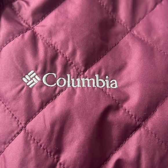 COLUMBIA Copper Crest Diamond Quilted Jacket  
Marionberry size XS - Picture 11 of 15
